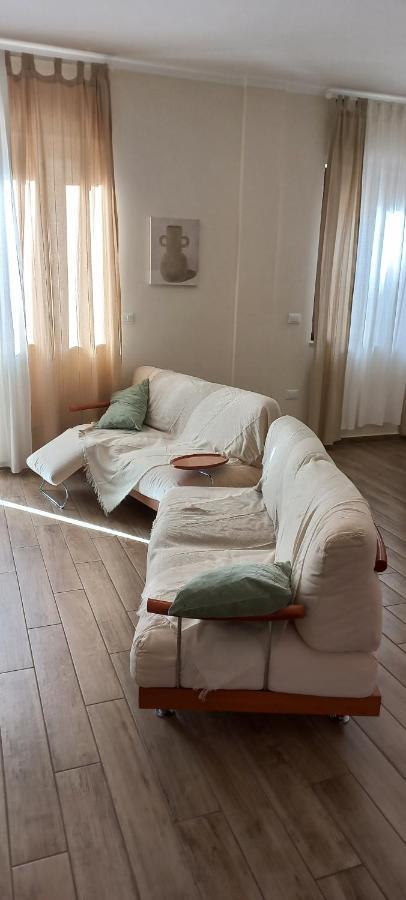 La Casa Di Carla Appartement Pescara Buitenkant foto