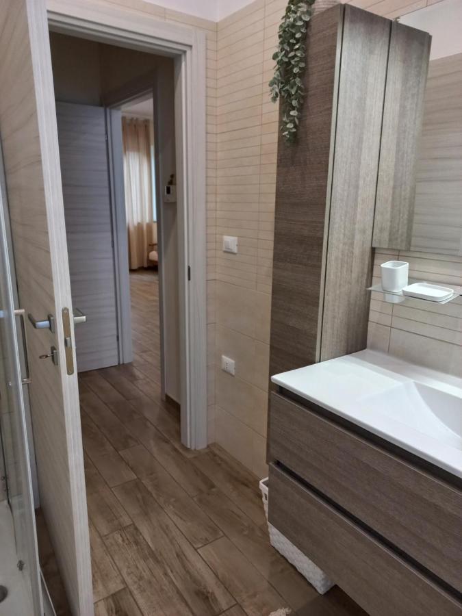 La Casa Di Carla Appartement Pescara Buitenkant foto